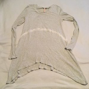 Red Camel Long sleeve top, size M